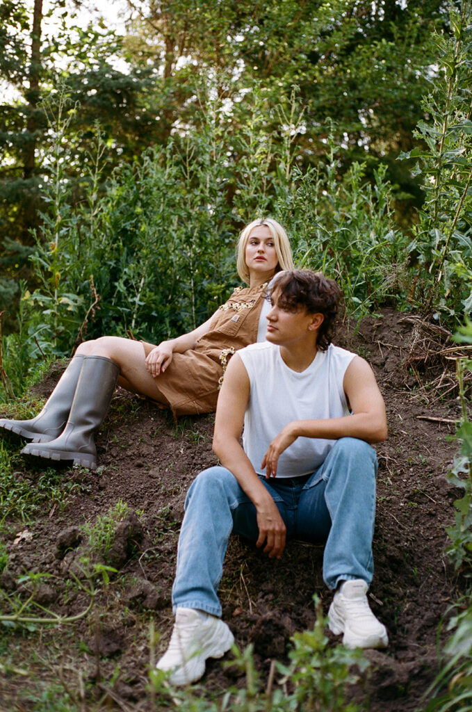 Journalistic midwest photo session with twin cities couples photographer
